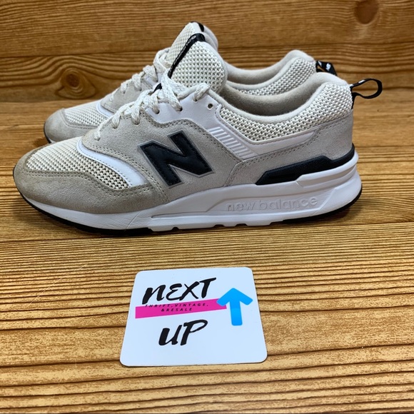 New Balance Shoes - New Balance 997H Casual Athletic Sneaker size 8